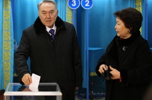 Longtime Kazakh President Nursultan Nazarbayev is widely expected to win re-election in 2016. (Photo: AP)